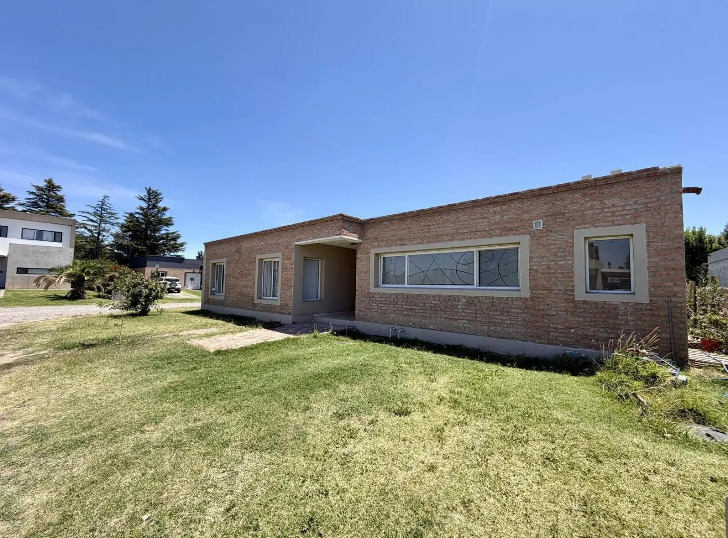 Casa en Venta 3 dormitorios, B° Cerrado La Peregrina, Neuquén Capital 1