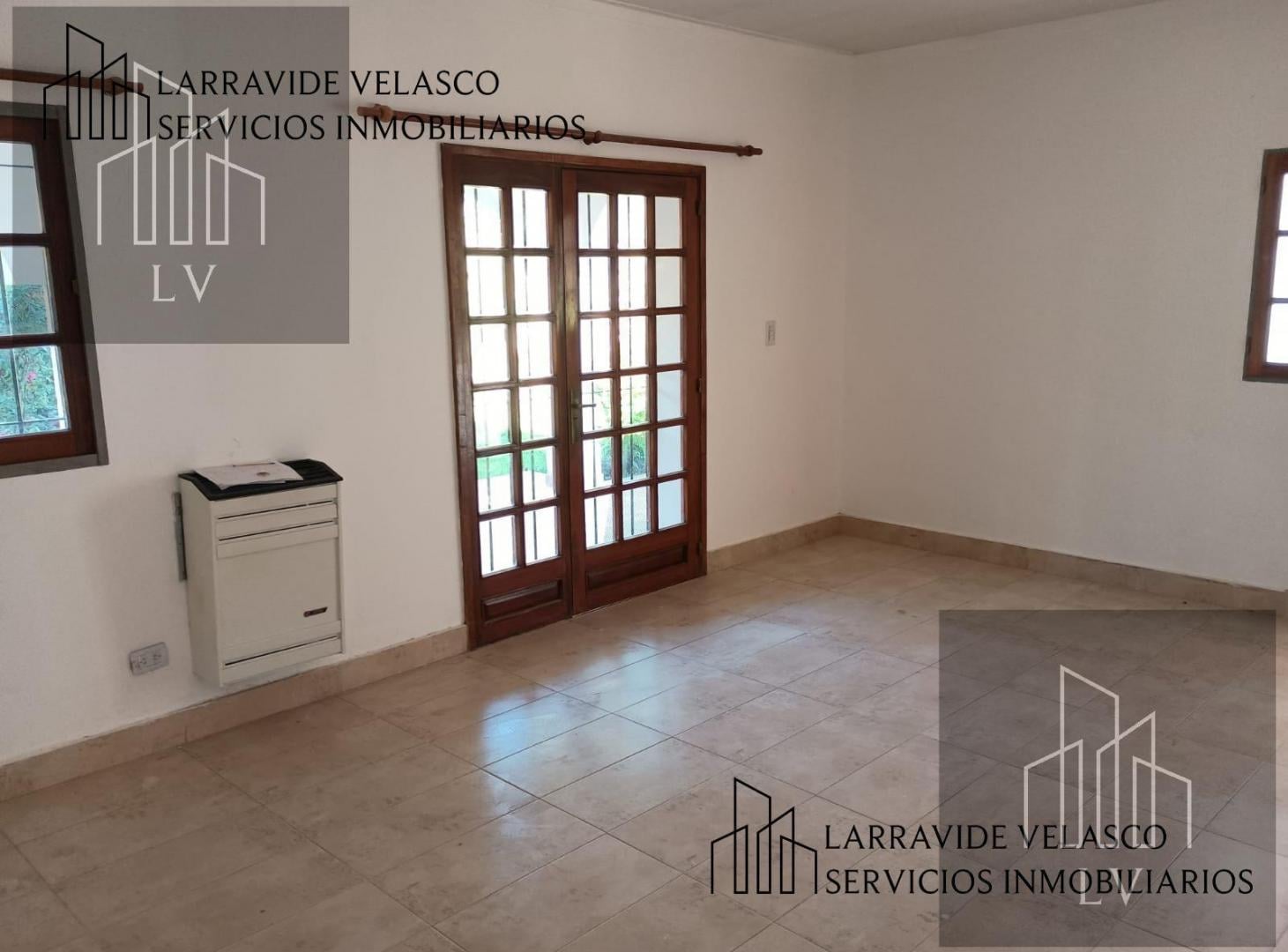Foto de Casa en Alquiler de 4 dormitorios en La Quiaca 125, Neuquén Capital, imagen 2