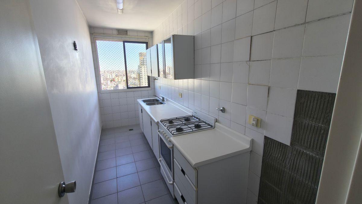 Foto de Departamento en Alquiler de 2 Ambientes con Balcón en Piso°18 en Los, imagen 3