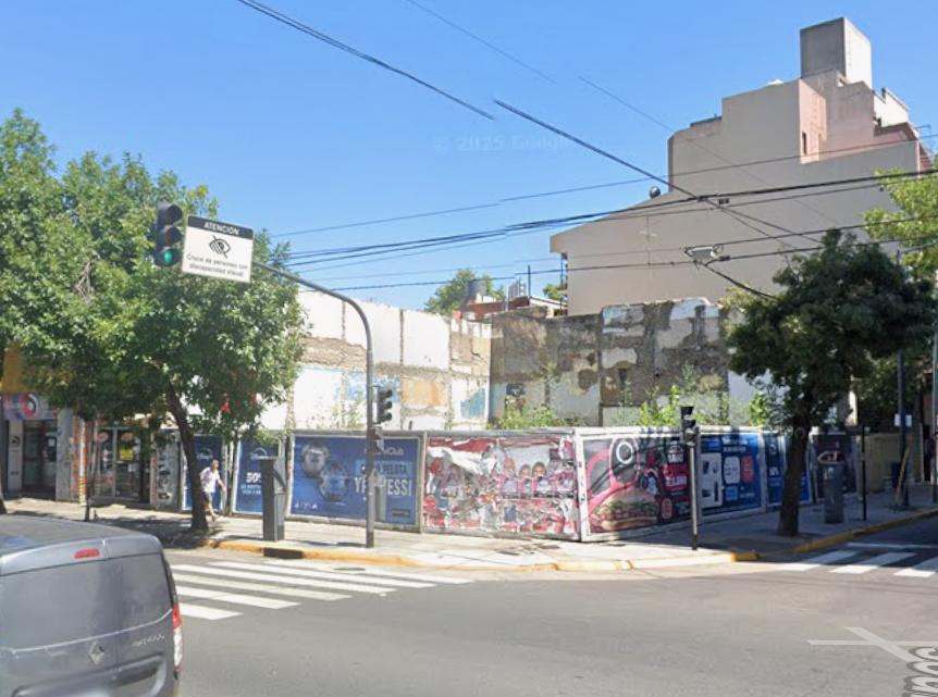 Foto de Lote en Esquina a la Venta para Desarrolladores en Balvanera, imagen 2