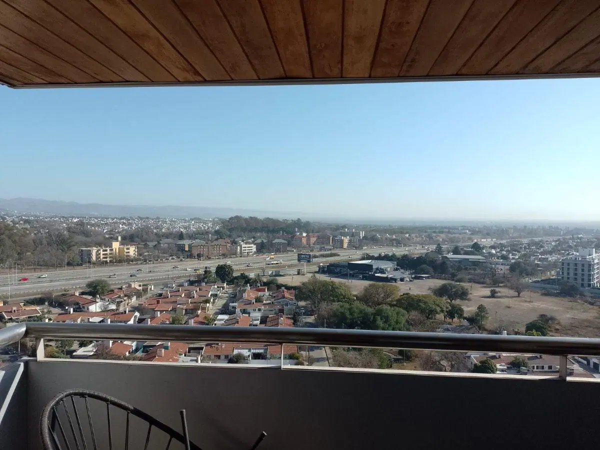 ALQUILER: Departamento de Categoría - Alto Villa Sol 4