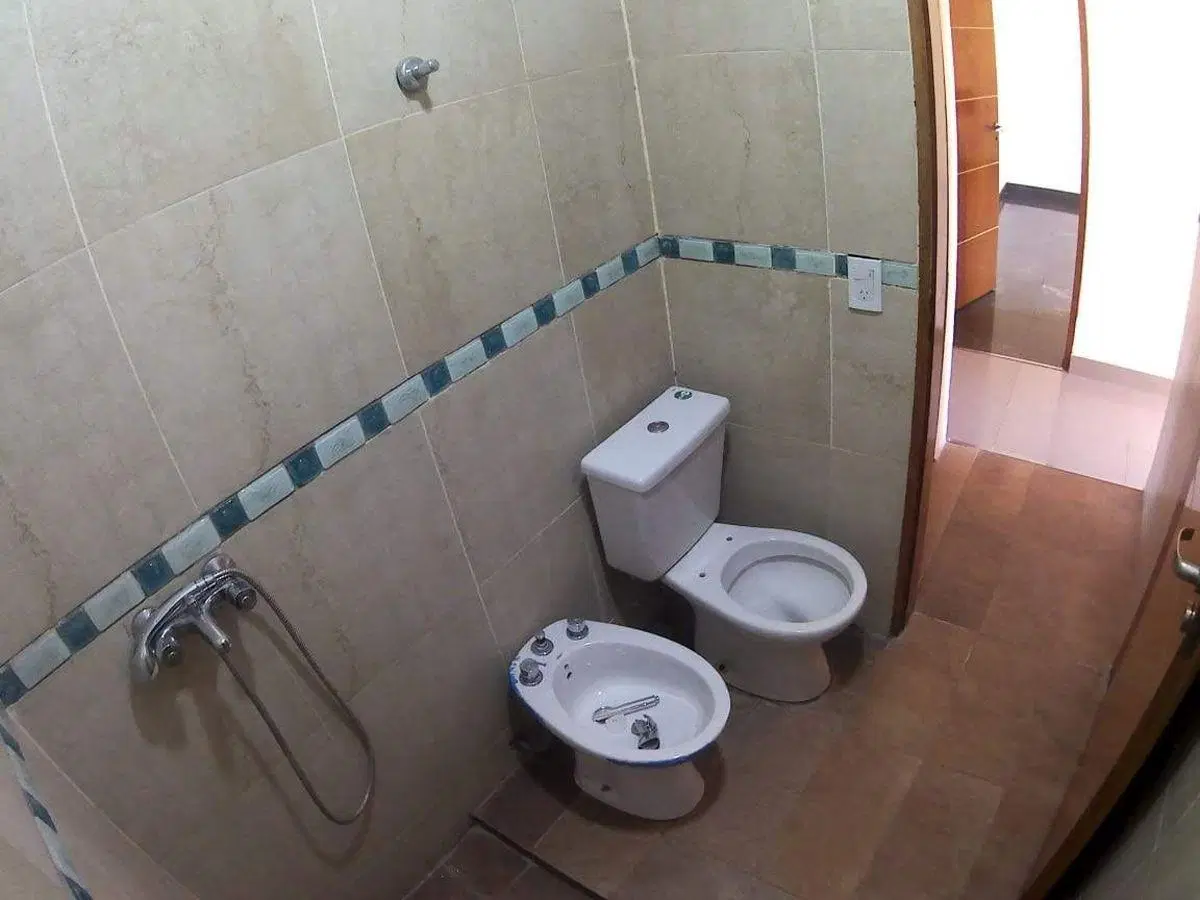 VENDO CASA 2 DORM SE ESCUCHA OFERTA DE CONTADO O FINANCIACION! B°Patricios 2