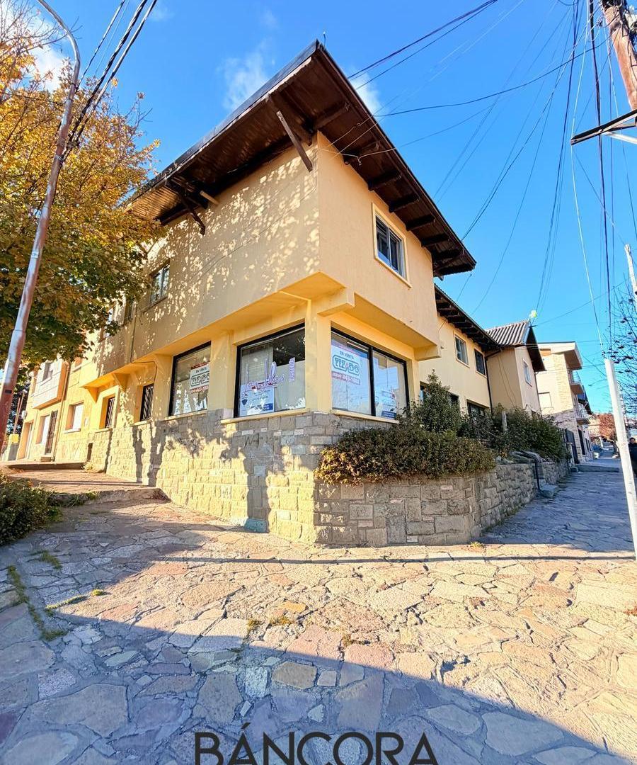 Foto de Casa tipo hostel en venta Bariloche centro, imagen 1