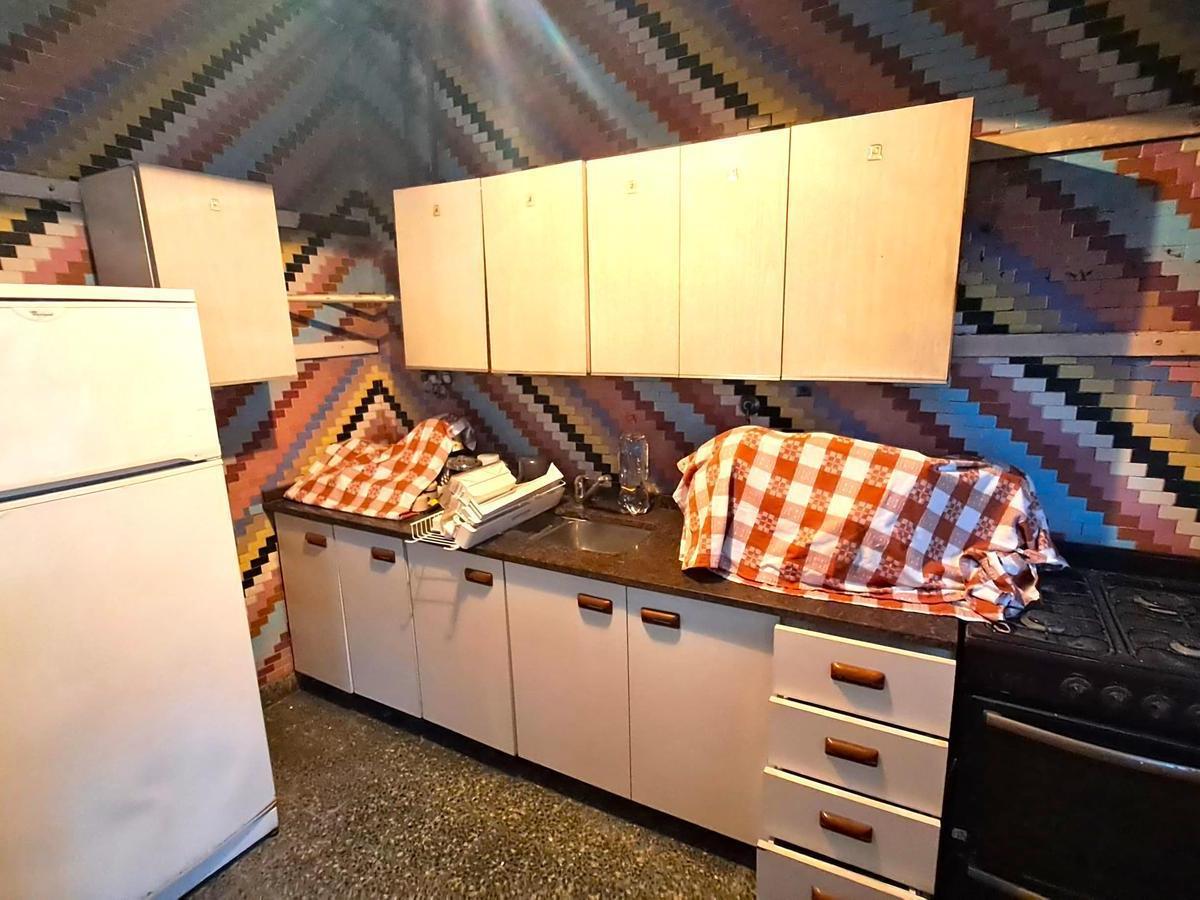 Casa en Venta Multifamiliar con Cochera 4