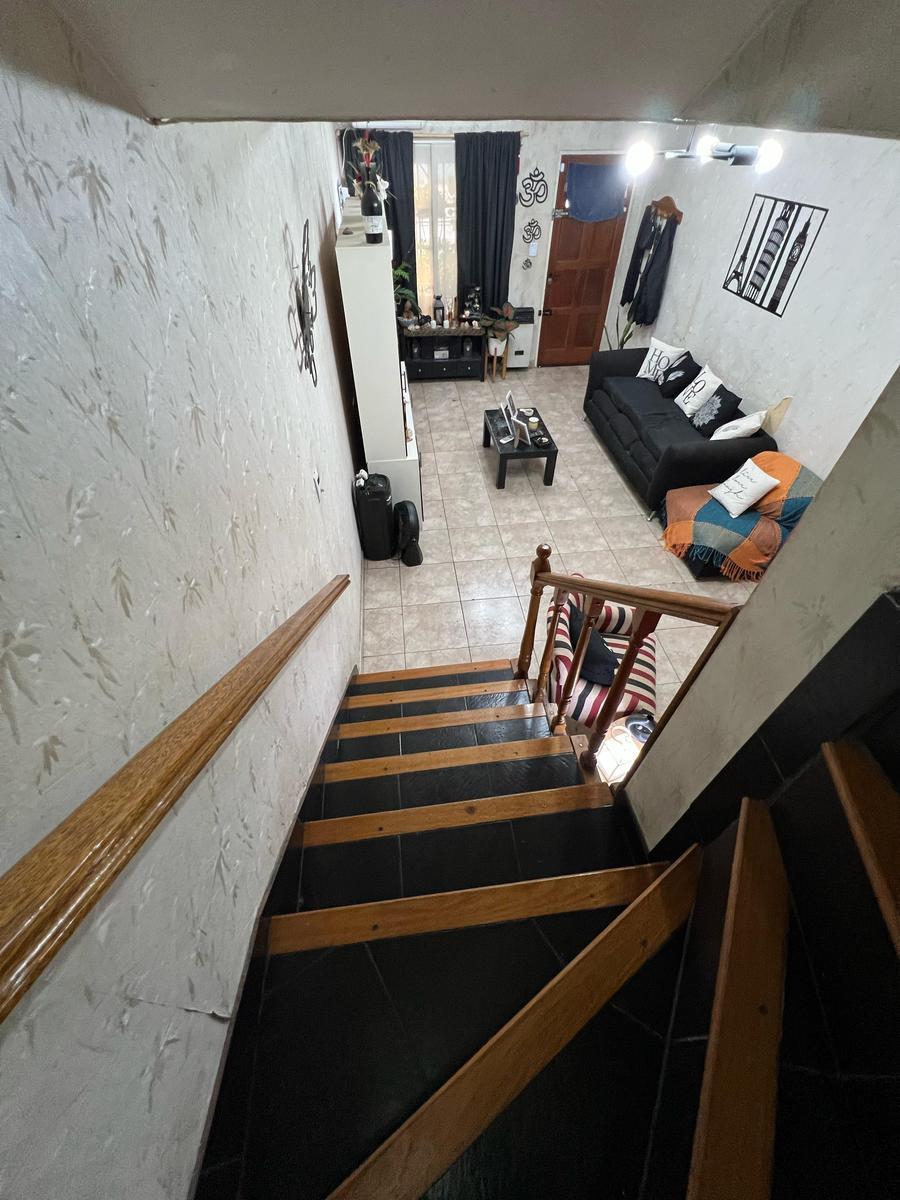 Triplex 4 Ambientes en Venta 3