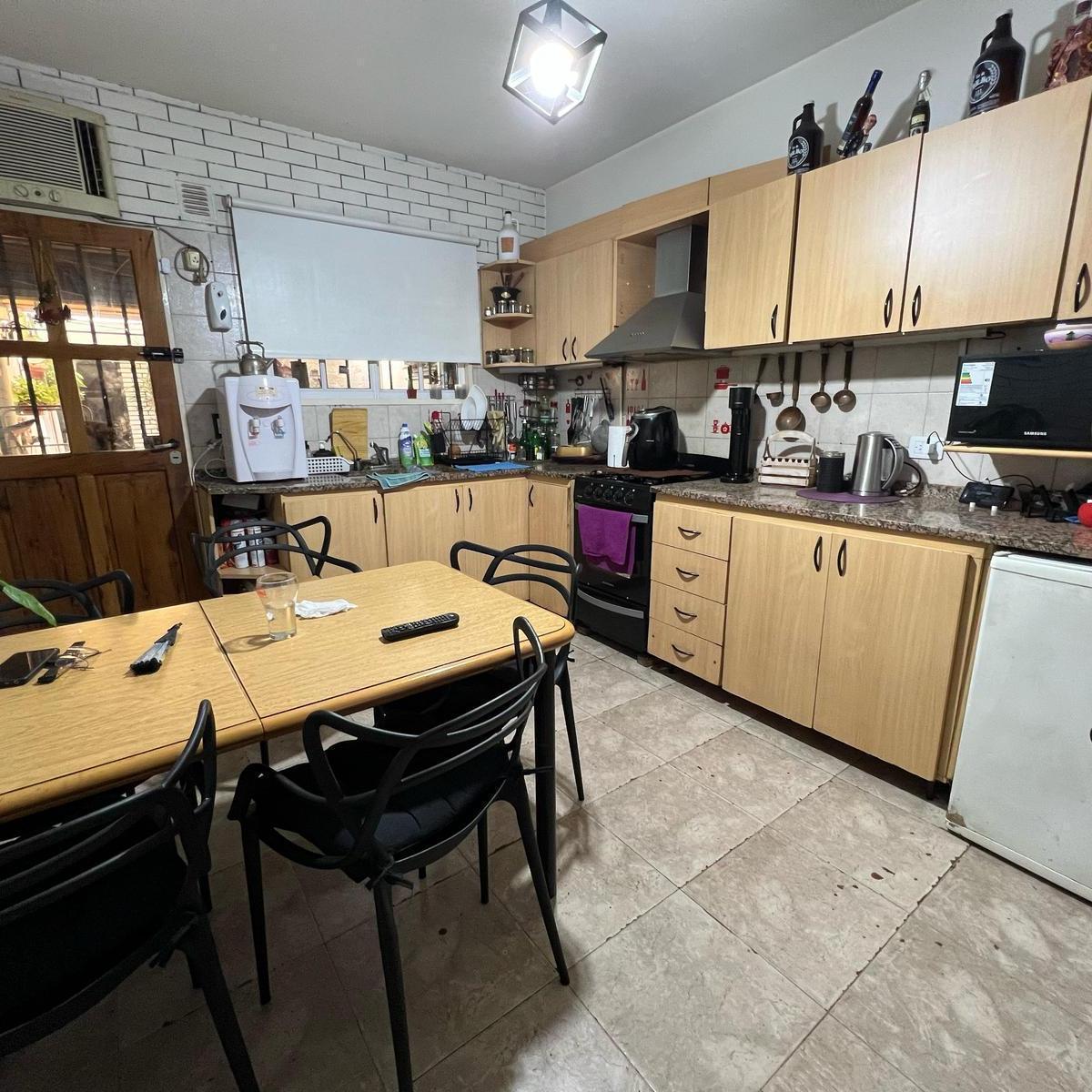Triplex 4 Ambientes en Venta 1