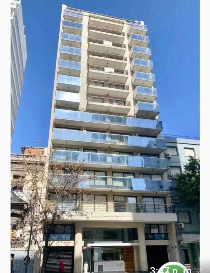 2 Amb. Moderno con Cochera y expensas incluidas | USD 950 o $ 1.400.000 IPC trim. | Apto Profesiona 1