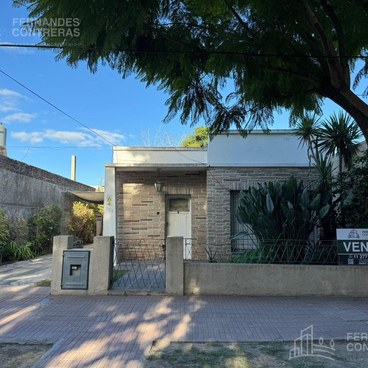 Vivienda en El Casco Urbano de La Ciudad 3