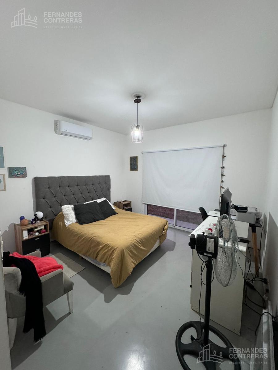 Casa en Venta con Piscina 1