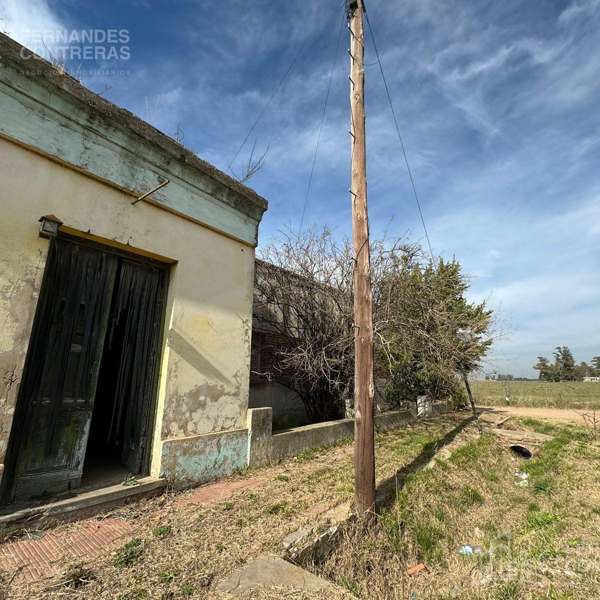 Terreno en venta 2400m2 con mejoras