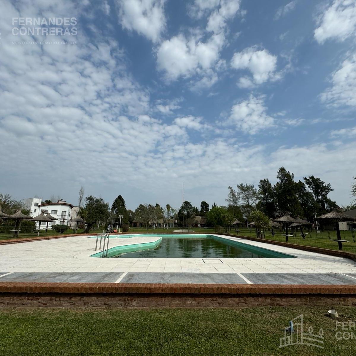 Vivienda en Venta Barrio Cerrado 4