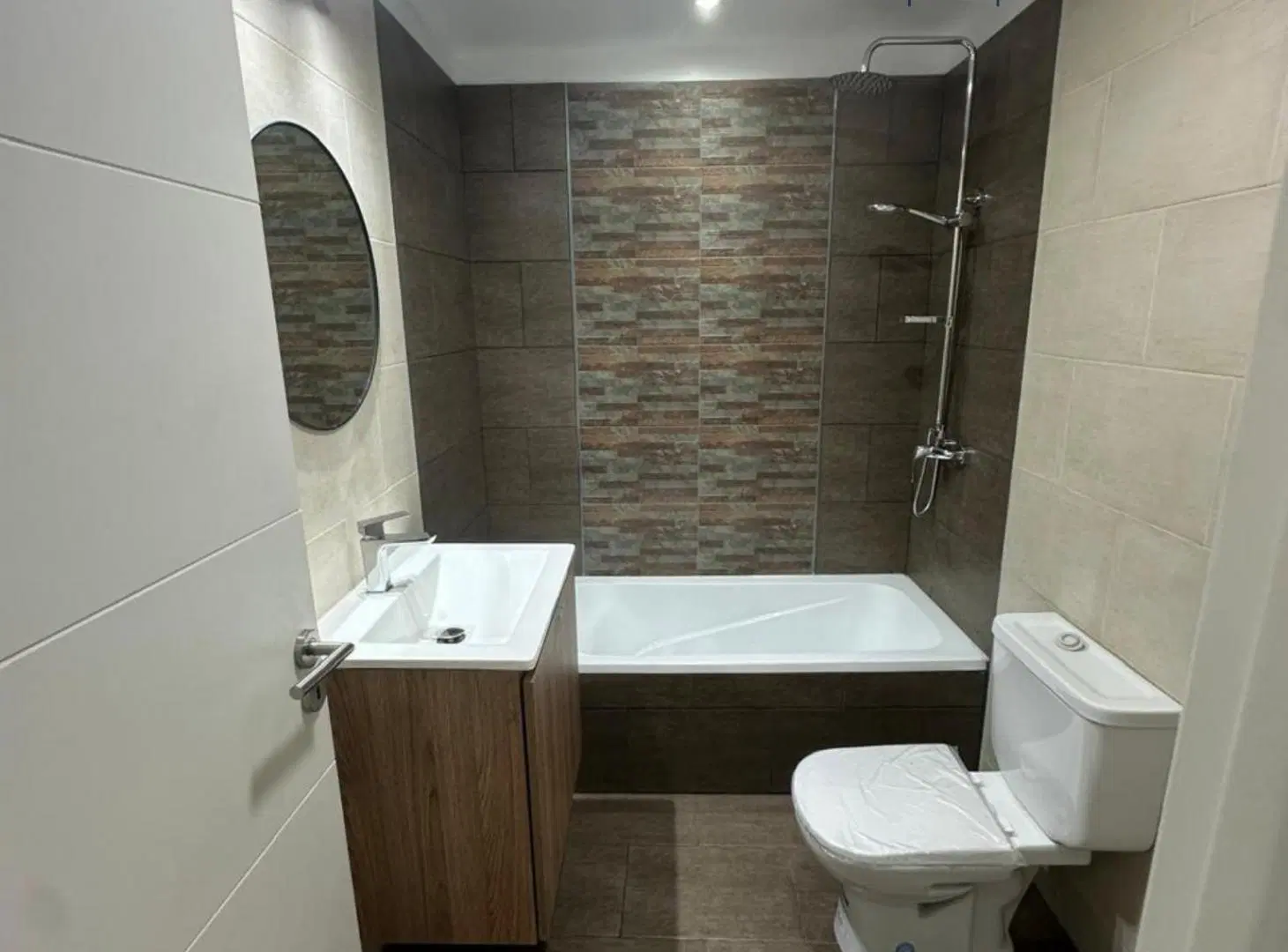 Departamento 2 ambientes con cochera en alquiler - Villa Maipú 3