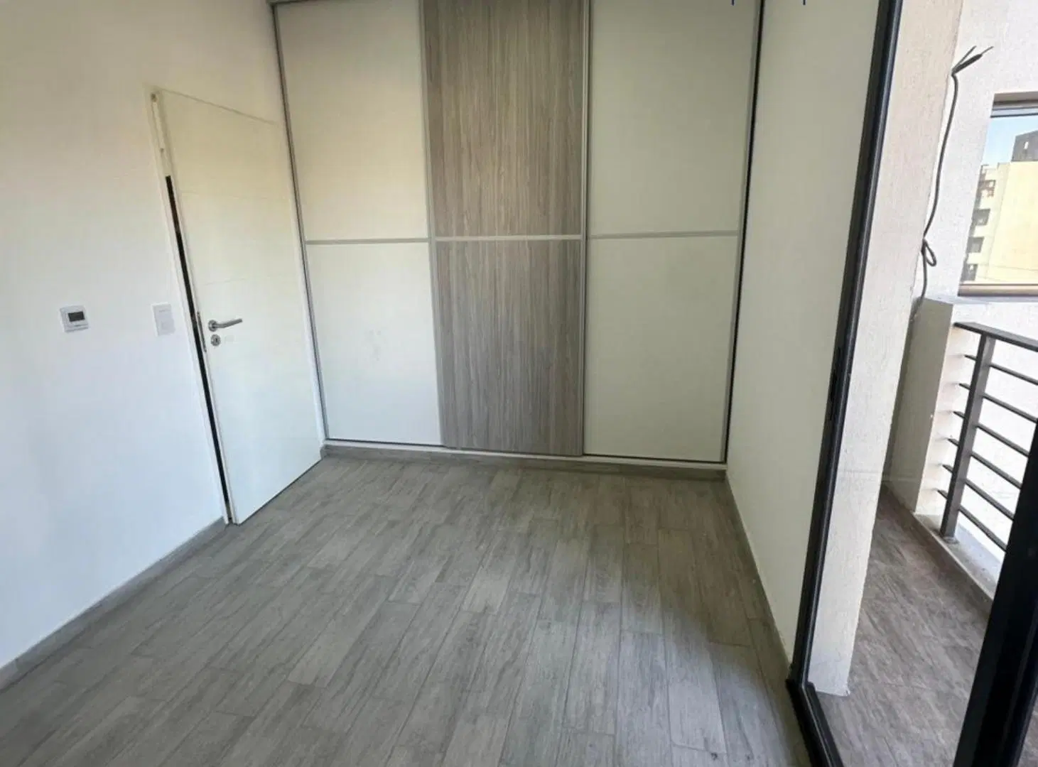 Departamento 2 ambientes con cochera en alquiler - Villa Maipú 2