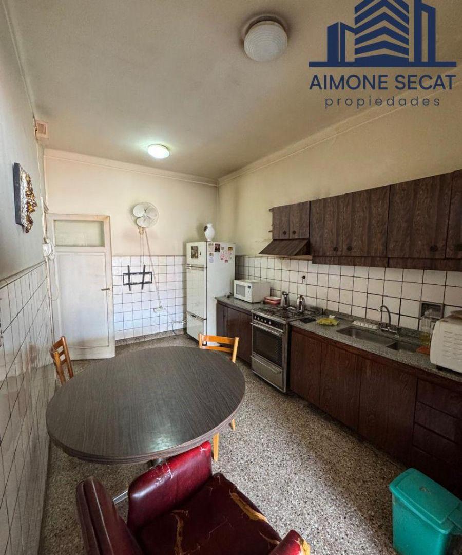Foto de Lote propio con local, oficinas y 2 viviendas - san martin centro, imagen 3