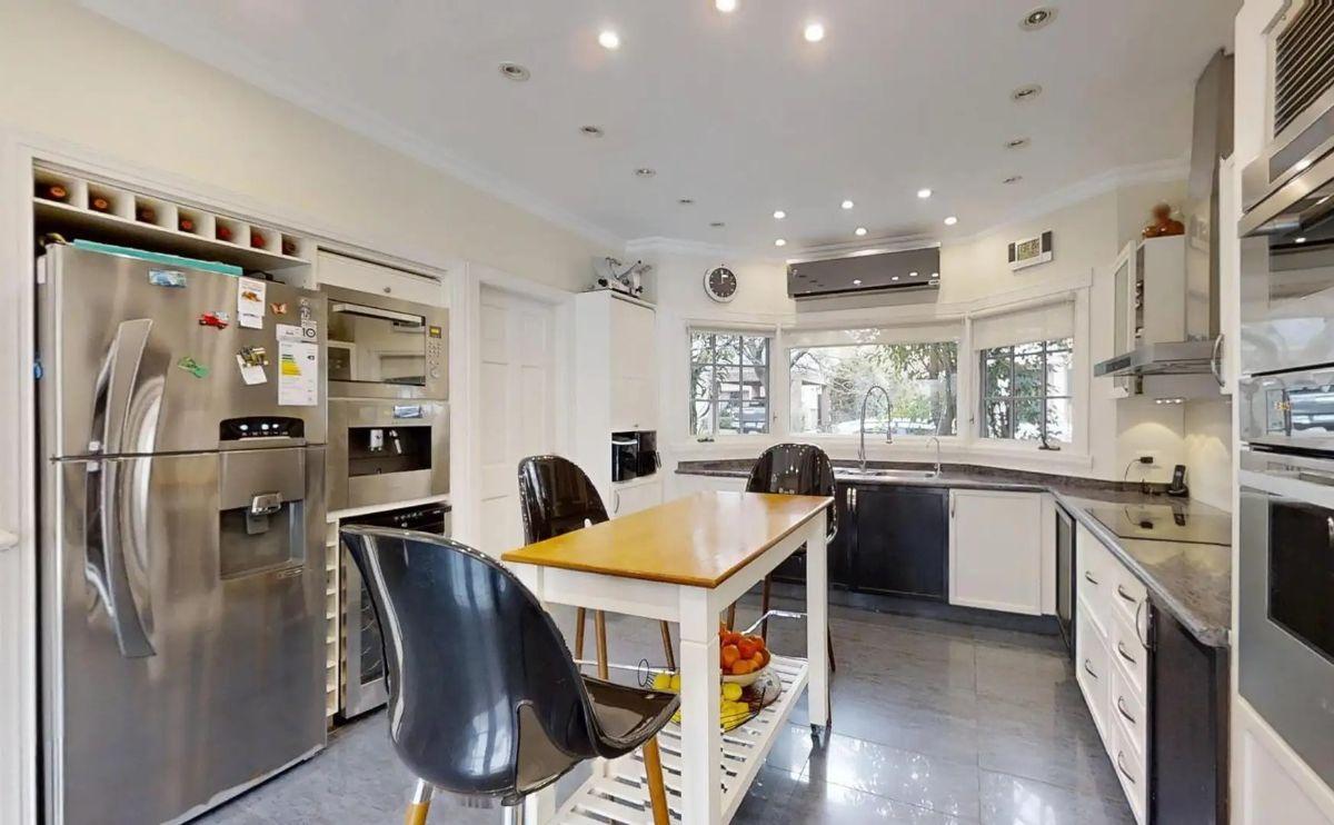 Foto de Casa de lujo con piscina climatizada y gran jardín - La Rotonda, San, imagen 5
