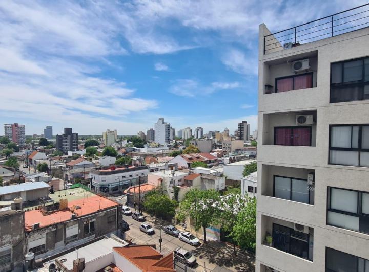 Departamento En Venta - Berazategui Centro 2