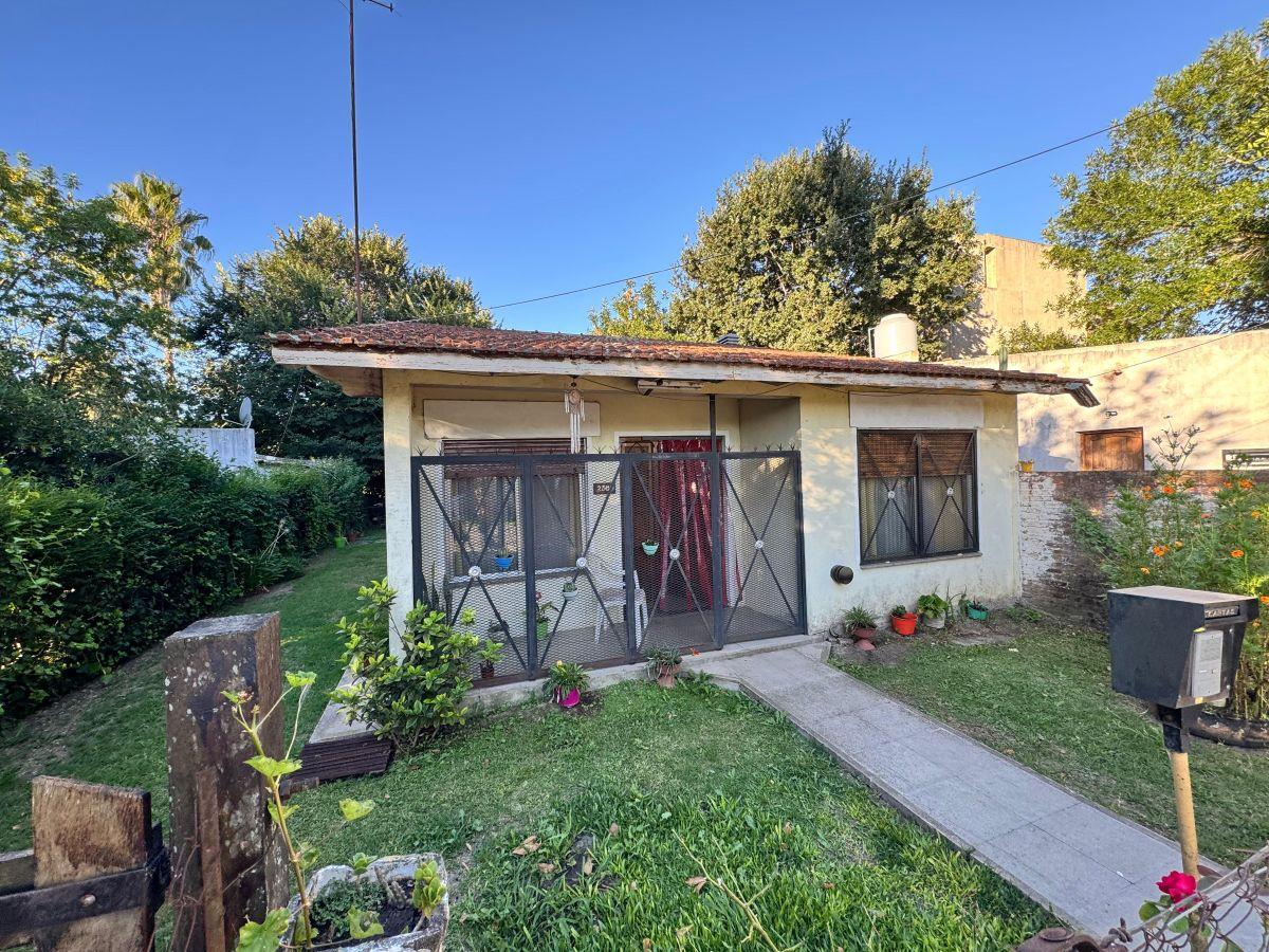 Foto de Casa En Venta - Gutierrez, imagen 1