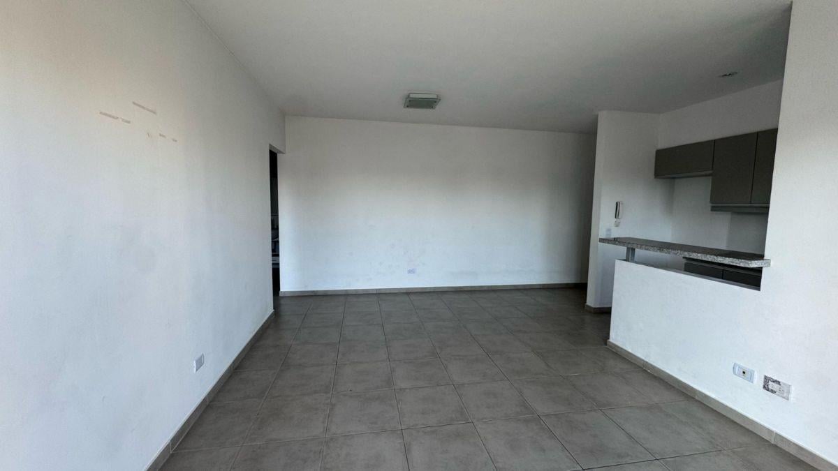 Foto de Departamento en alquiler - Quilmes, imagen 2