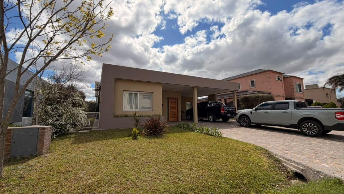 Foto de Casa en venta en Altos de Hudson II de 3 habitaciones, imagen 3