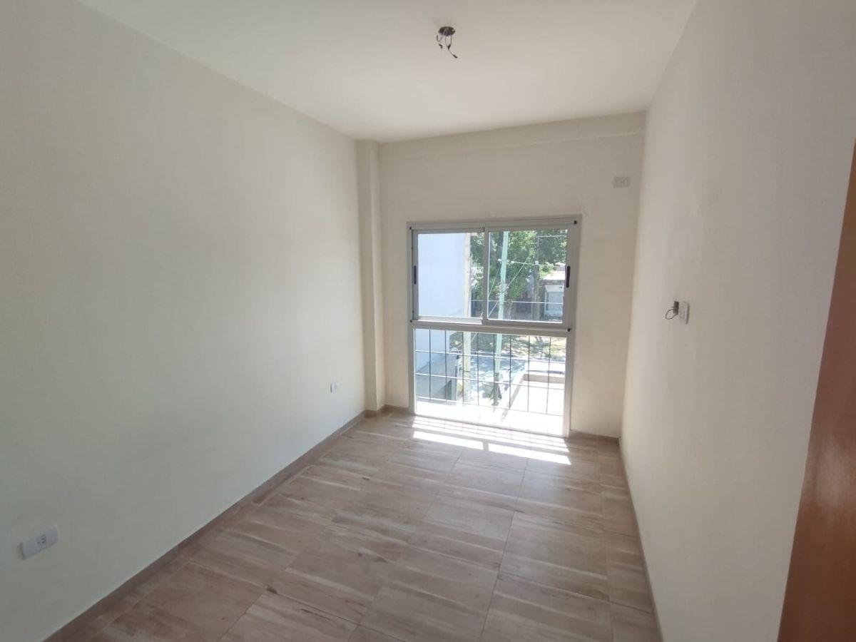 Foto de ¡OPORTUNIDAD DE ALQUILER! DEPARTAMENTO CON COCHERA EN PUEBLO NUEVO, imagen 5