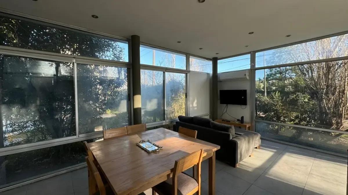 Foto de CASA EN VENTA EN EL CARMENCITO – AMPLIO TERRENO Y 5 DORMITORIOS, imagen 1