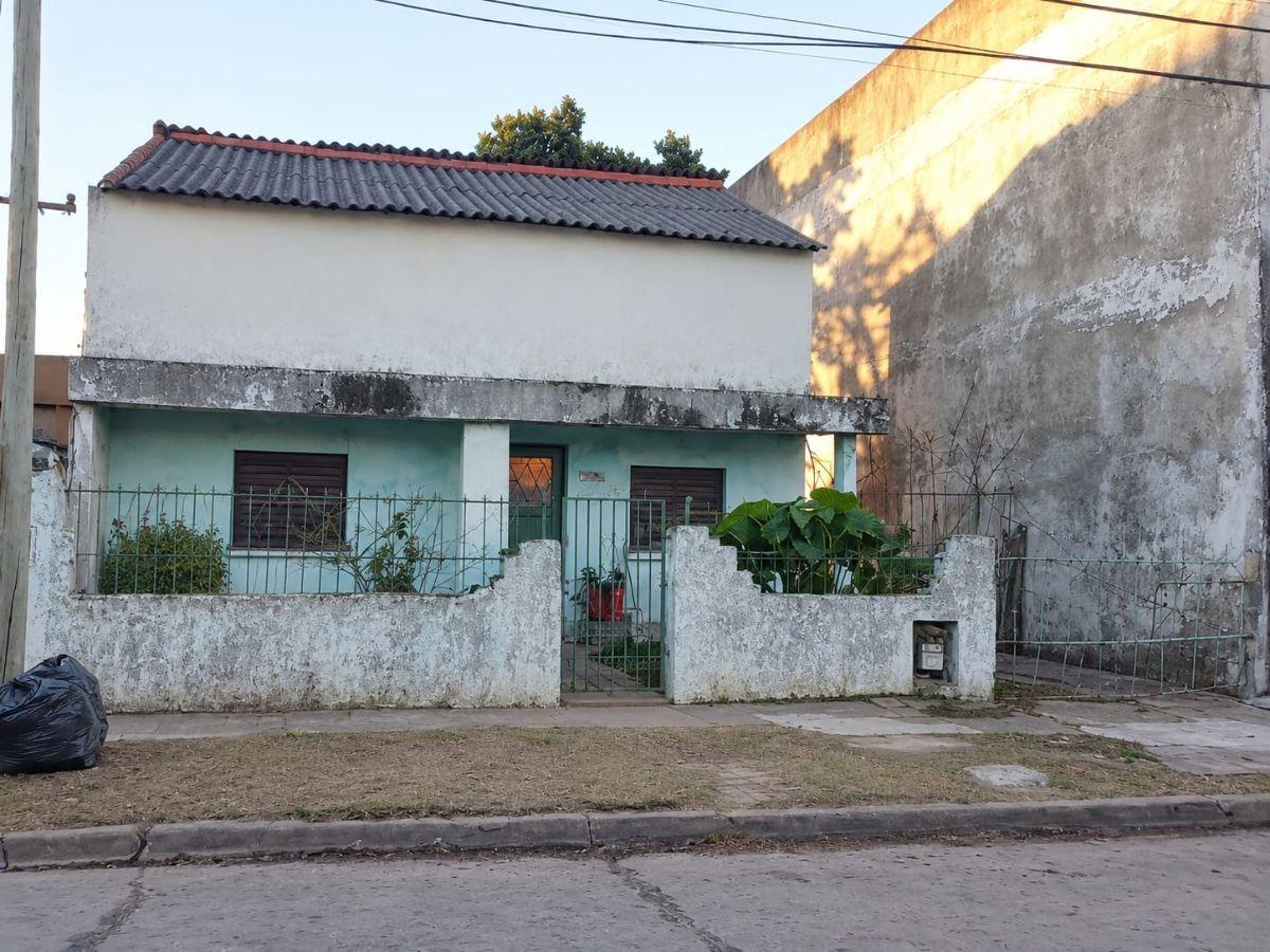Foto de Casa en venta - Berazategui, imagen 1
