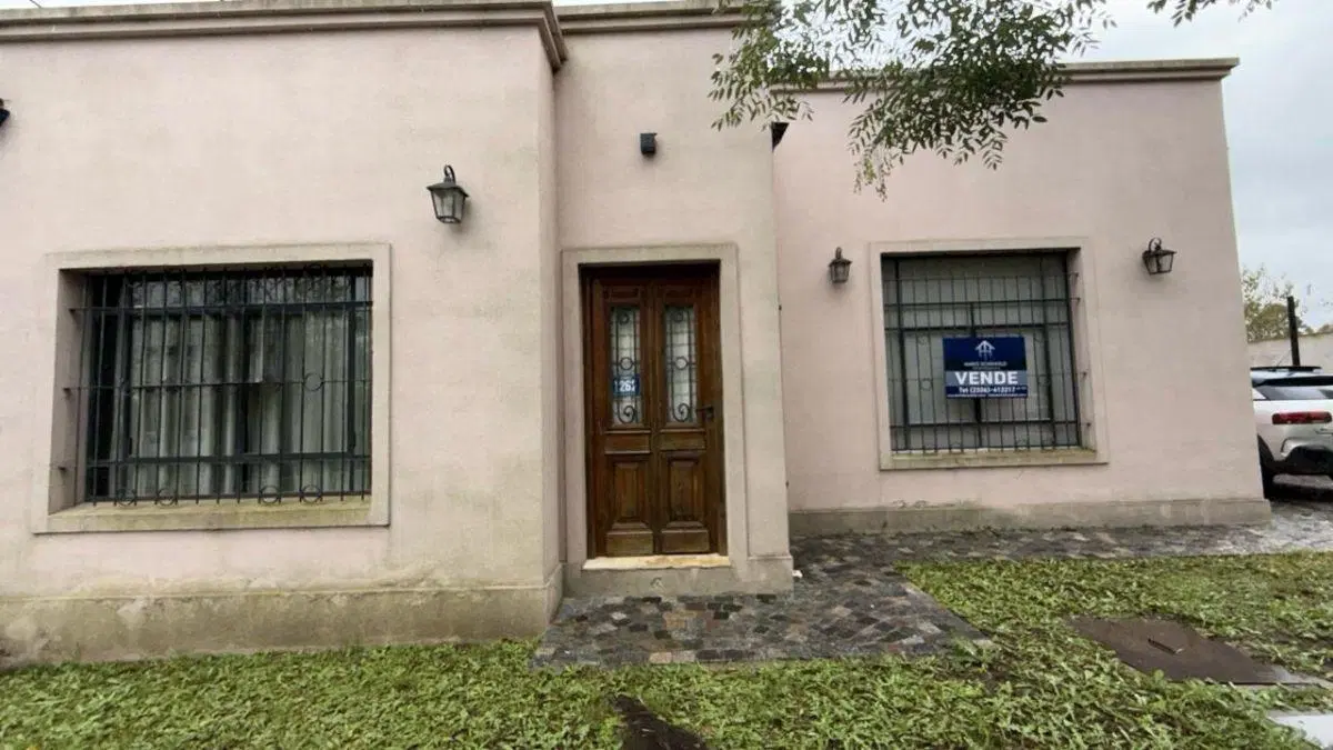 VENTA CASA EN PUEBLO NUEVO (JAUREGUI-LUJAN) 4