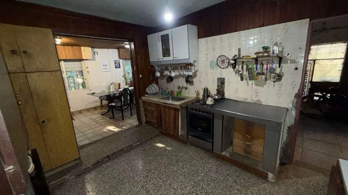VENTA CASA EN LUJAN (BARRIO LA LOMA) 1