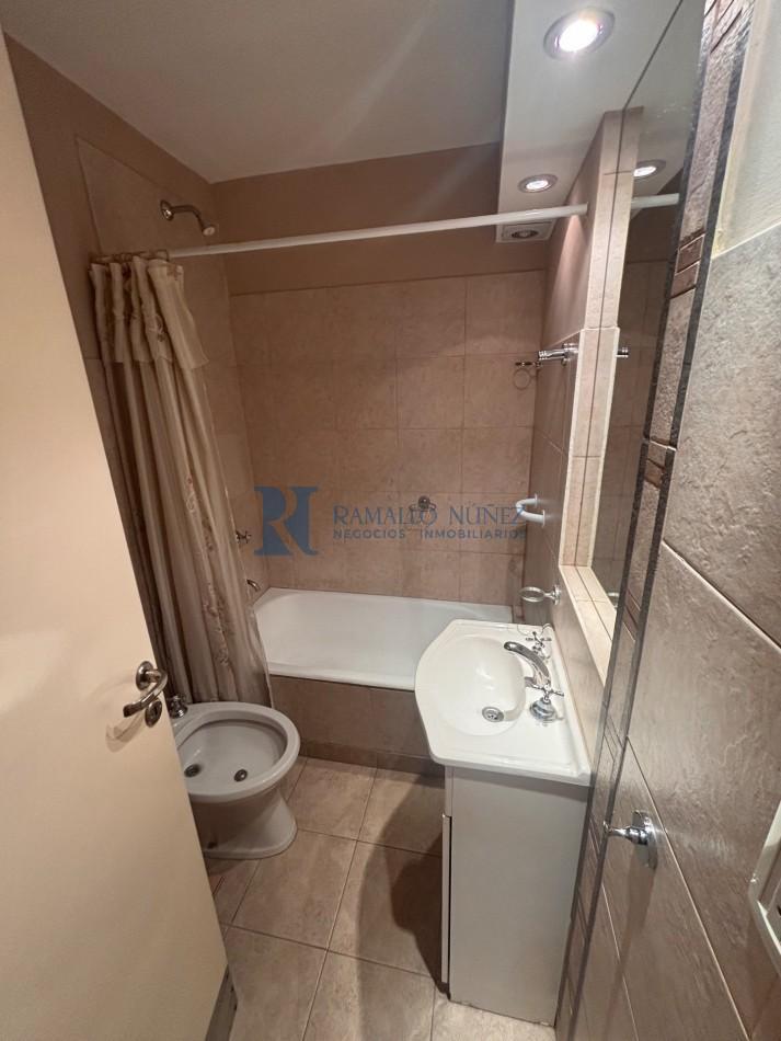 Foto de VENTA 2 Amb. Reciclado - Av. Colon 2300 6to piso, imagen 5