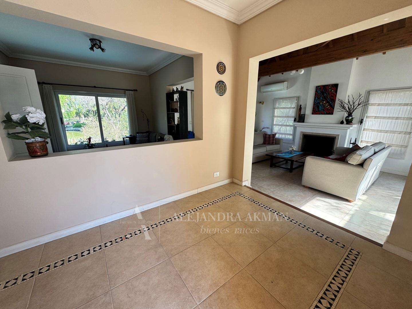 Foto de Casa Chalet en Venta en Las Glorietas, Nordelta, Tigre, imagen 3