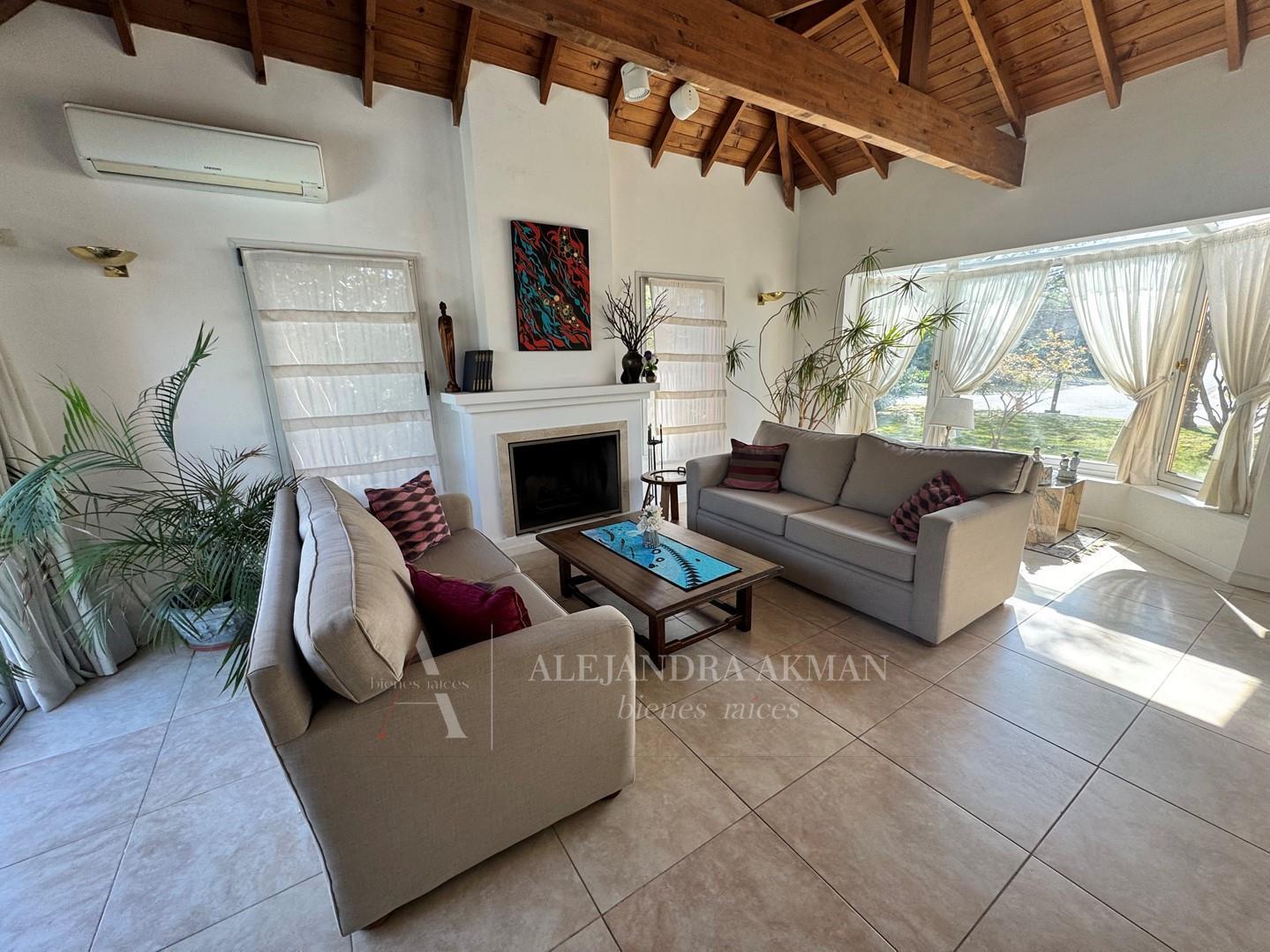 Foto de Casa Chalet en Venta en Las Glorietas, Nordelta, Tigre, imagen 4