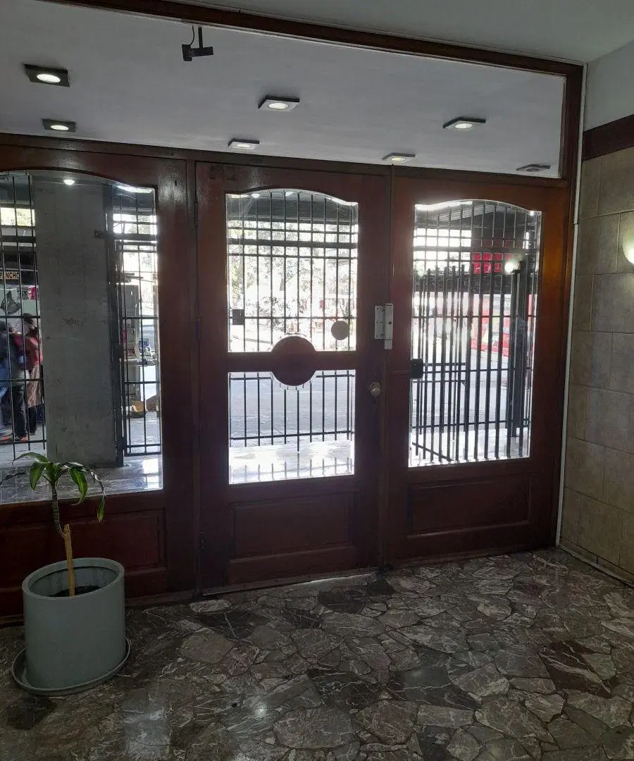 DEPARTAMENTO DE CUATRO AMBIENTES -QUILMES CTRO- 5