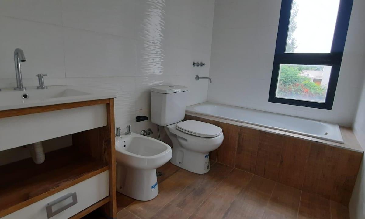 Venta Casa Duplex en Pueblo Esther 1
