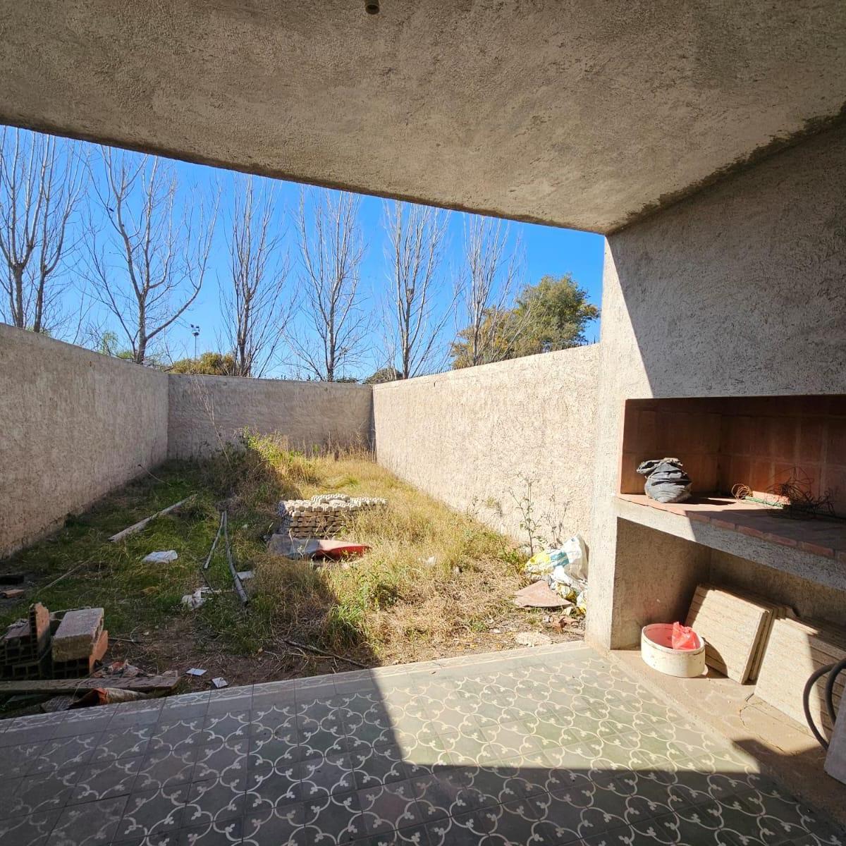Excelente Duplex en Construcción 4