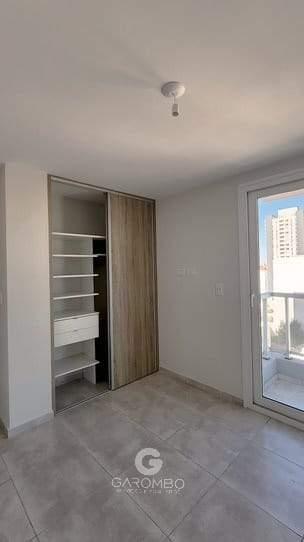 En Venta Dpto. 2 Dorm. Bucare Center. 2