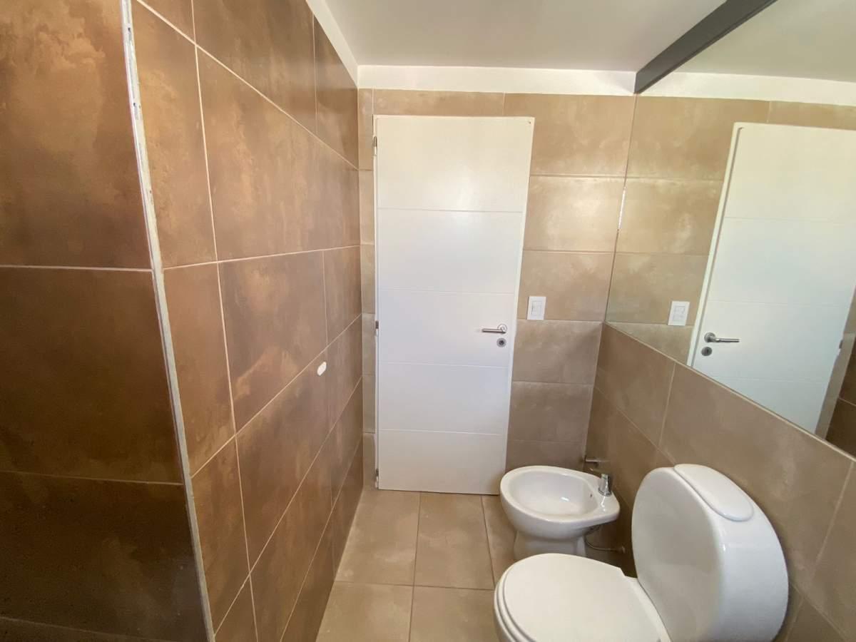 En Venta Departamento 1 Dormitorio Edificio Mares IV 3