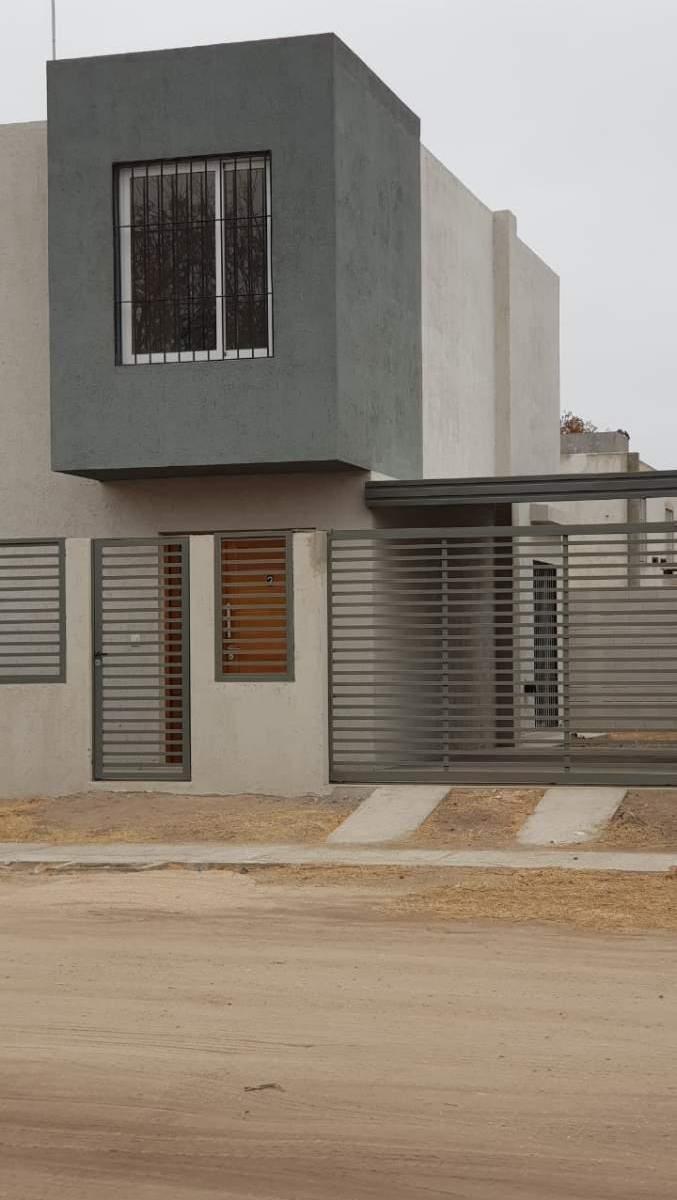En Venta Duplex Villa Dalcar 3