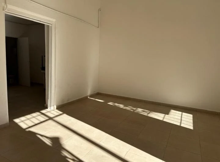 SALON COMERCIAL CENTRICO EN ALTA GRACIA 5