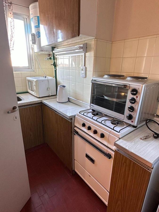 Venta Departamento Amoblado Monte Hermoso, Pleno Centro a Una Cuadra del Mar. 4