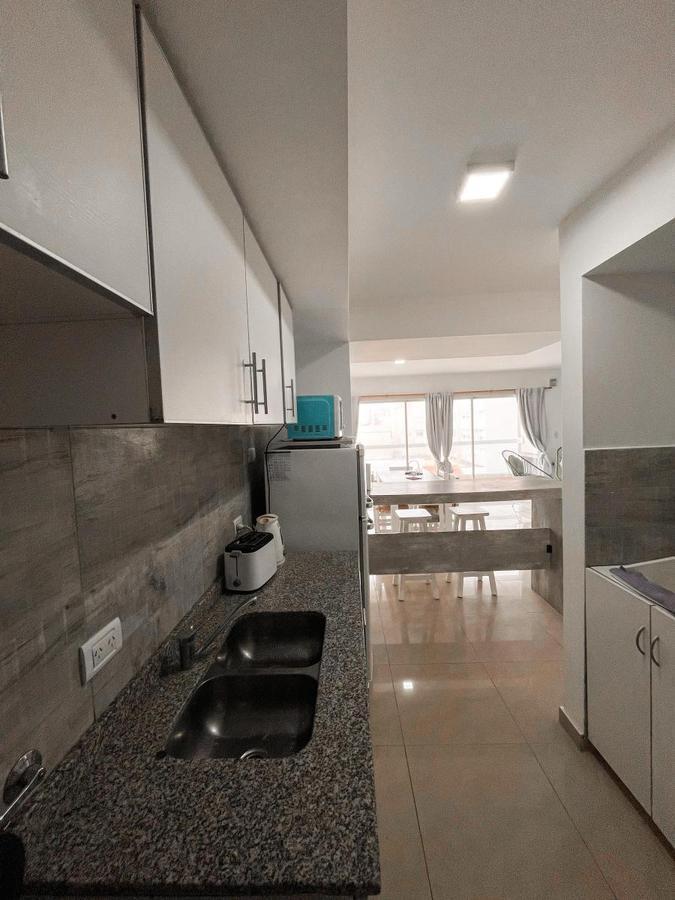 Venta Semipiso a m del Mar, Balcón con Parrilla, Cochera. Hermoso! 3
