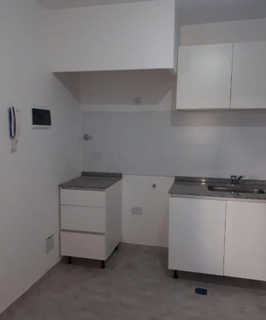 - MONOAMBIENTE EN PLANTA BAJA 5