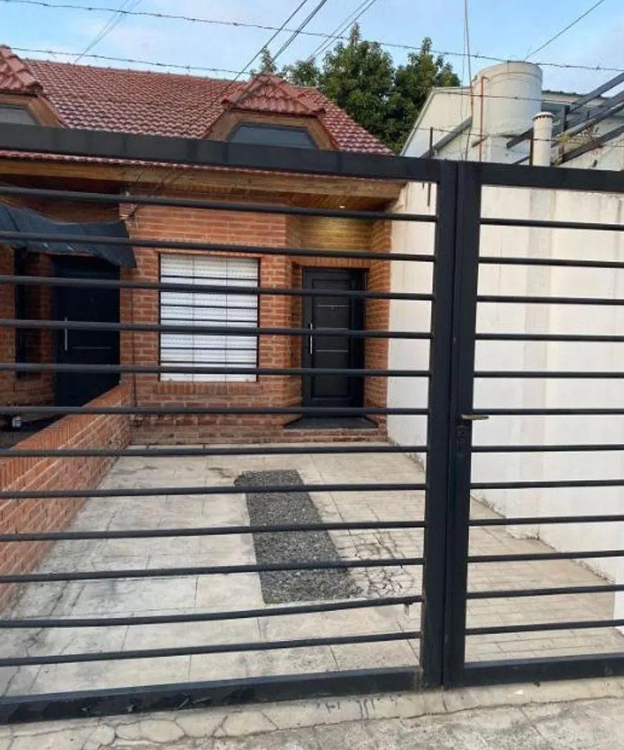 DUPLEX DE 2 AMBIENTES CON COCHERA - 2