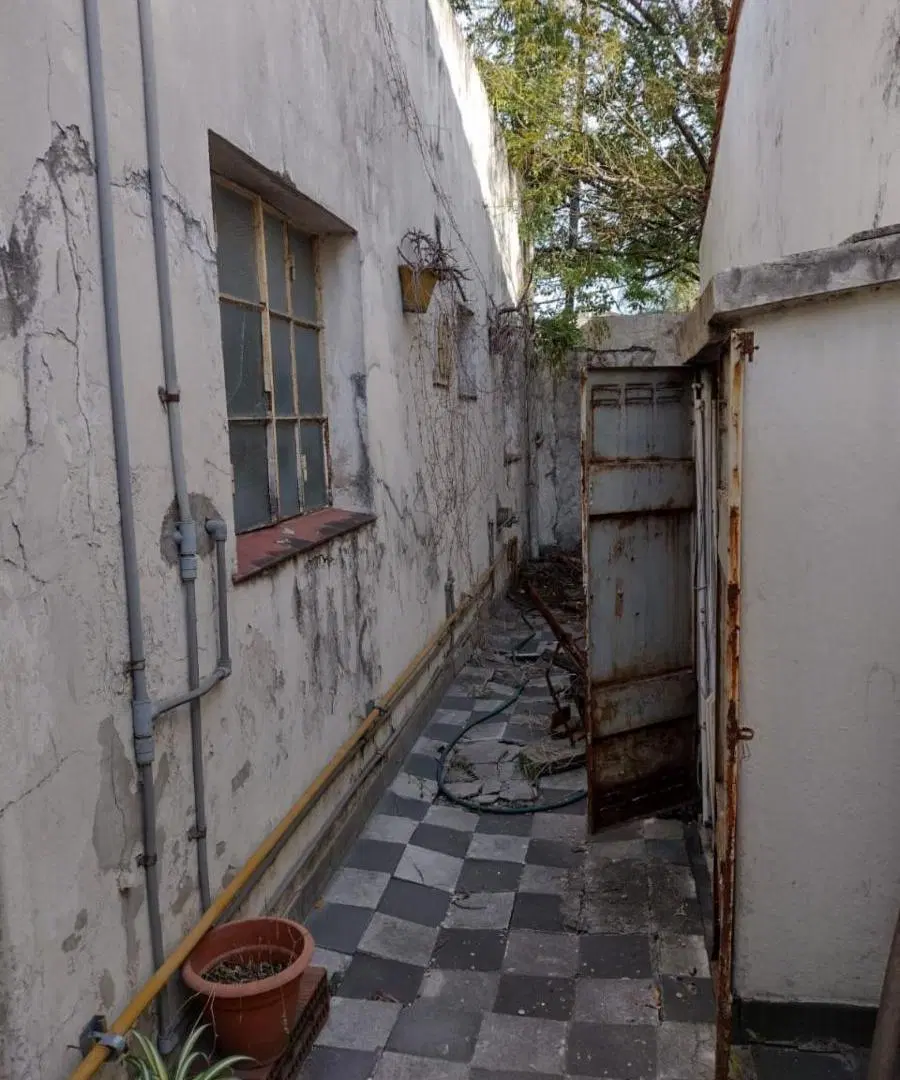 VENTA - CASA AMERICANA A RECICLAR - CASTELAR NORTE 3