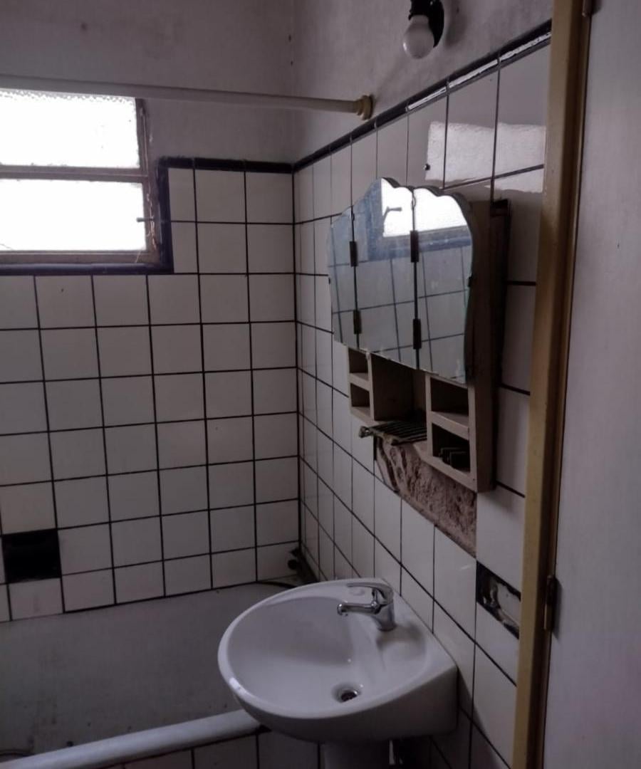 VENTA - CASA AMERICANA A RECICLAR - CASTELAR NORTE