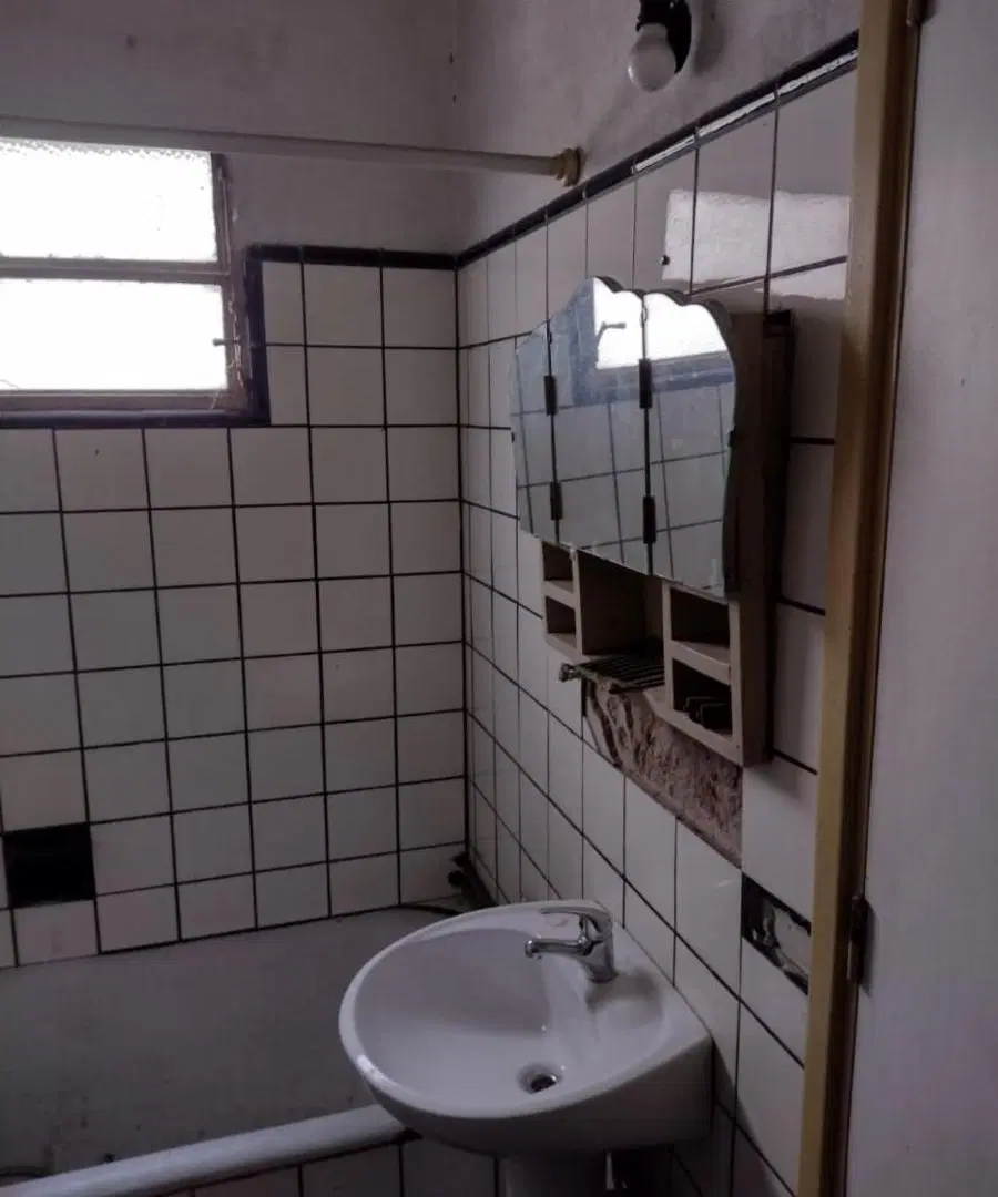 VENTA - CASA AMERICANA A RECICLAR - CASTELAR NORTE 4