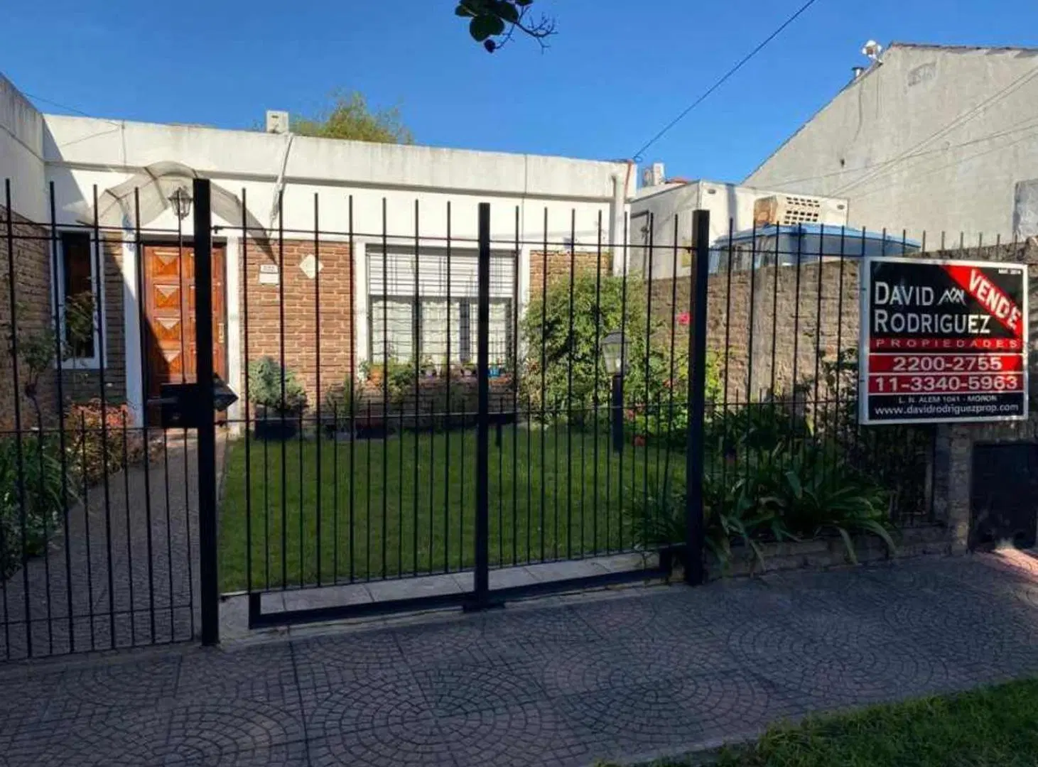 CASA DE 3 AMBIENTES EN VENTA 1