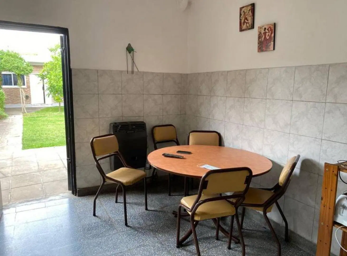 CASA DE 3 AMBIENTES EN VENTA 3