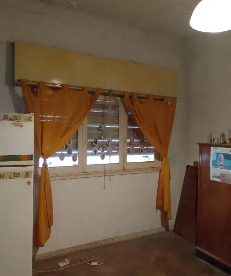 PERMUTA - CASA DE 2 AMBIENTES CON DEPARTAMENTOS EN VENTA - ITUZAINGO NORTE 4