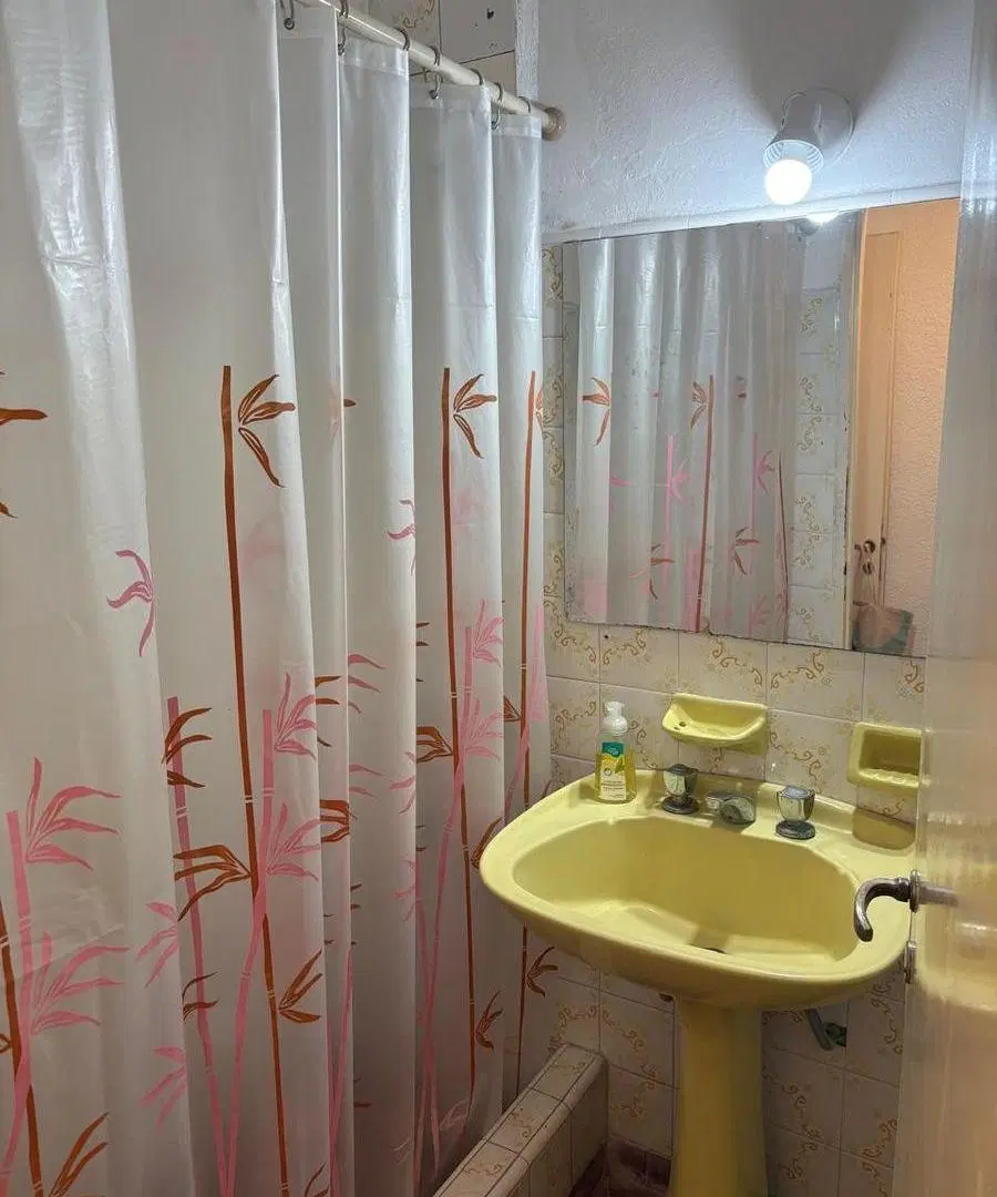 EXCELENTE CASA PH EN CASTELAR NORTE 5