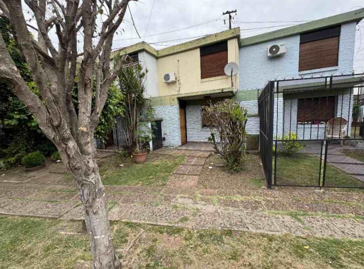 DUPLEX DE 3 AMBIENTES EN VENTA - MORON SUR